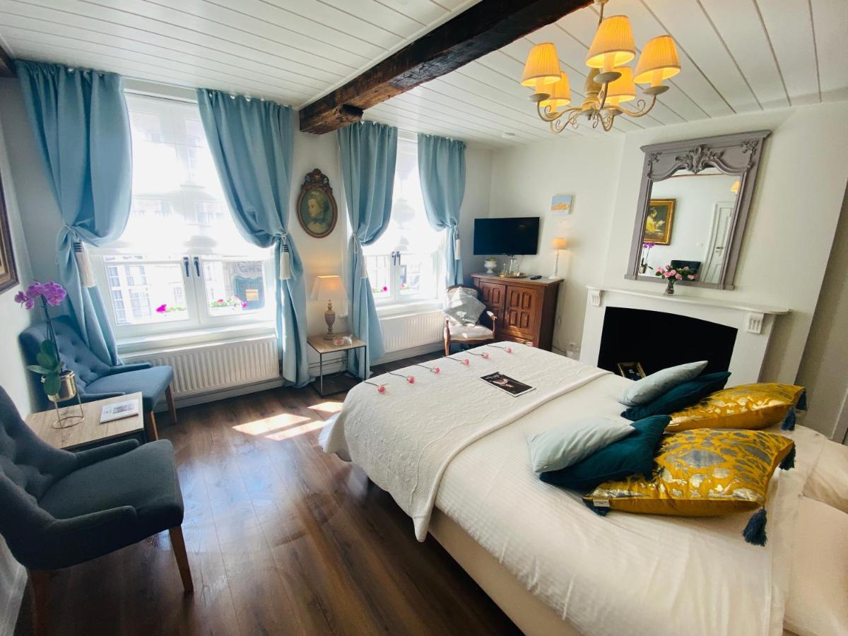 The White Queen 3* Bruges
