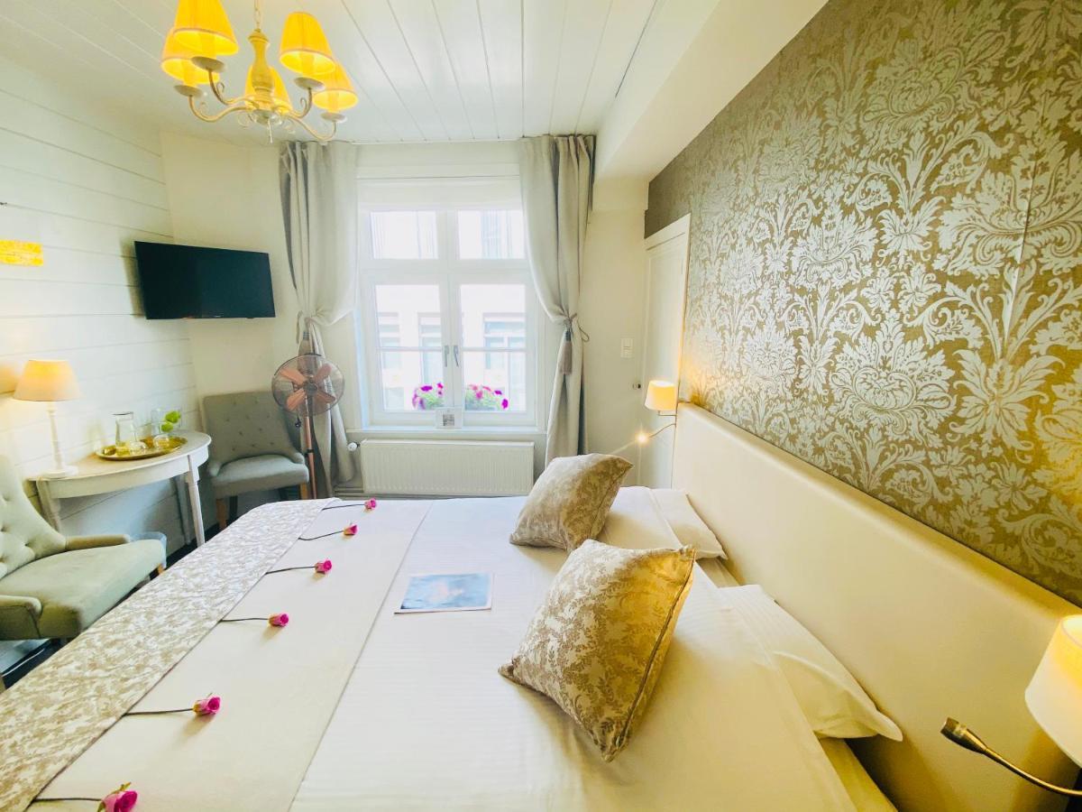The White Queen Bed & Breakfast 3*